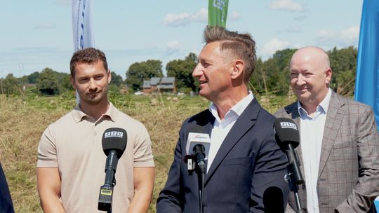 Nowa trasa rowerowa Blue Velo coraz bliżej. Przekazano plac budowy odcinka Stepnica–Kopice