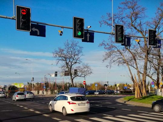10 można, a 11 już nie. Taką tolerancję mają radary przy drogach 10 można, a 11 już nie. Taką tolerancję mają radary przy drogach