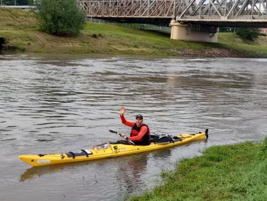 1200 kilometrów samotnie z wiosłem. Ekstremalna wyprawa dla 9-letniego Jasia