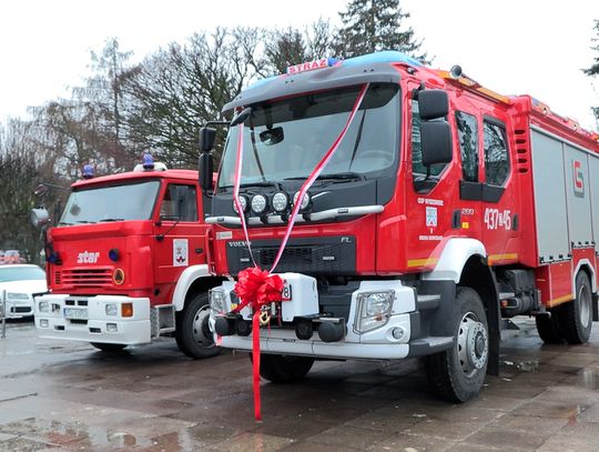Nowy wóz strażacki dla OSP w Wyszomierzu