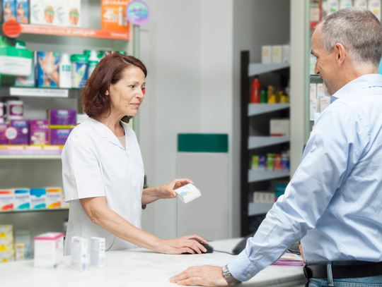 Apteki w systemie kaucyjnym. Aptekarze chcą zmiany przepisów Apteki w systemie kaucyjnym. Aptekarze chcą zmiany przepisów