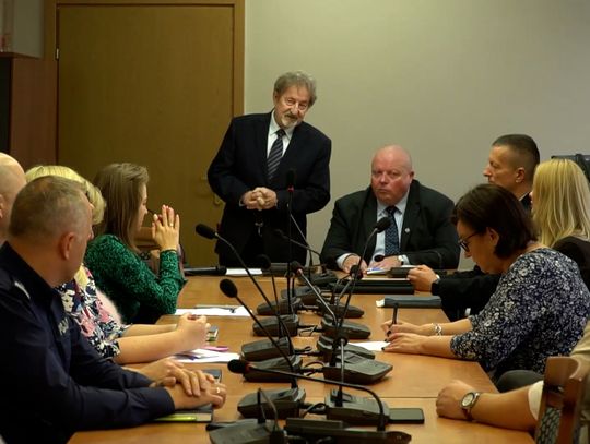 Bezpieczeństwo w szkołach. Pilne spotkanie w starostwie po ostatnich wydarzeniach w kraju