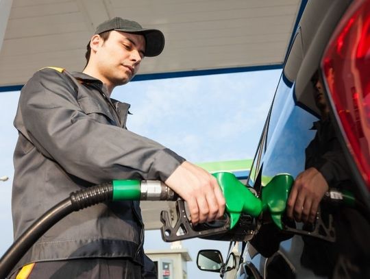 Ceny paliw w dół. Z tankowaniem wstrzymaj się do wtorku Ceny paliw w dół. Z tankowaniem wstrzymaj się do wtorku