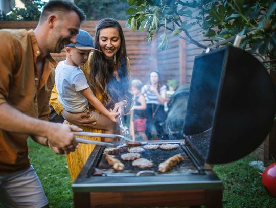 Długi weekend. Handel, pogoda, utrudnienia na drogach