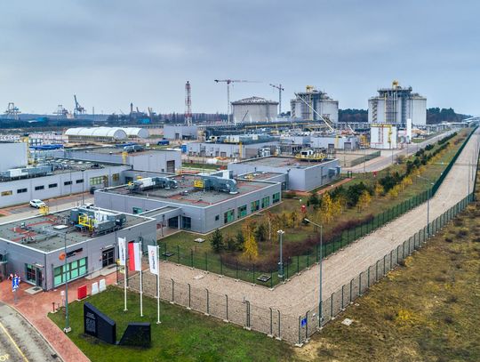 Firma GAZ-SYSTEM wydatnie wspiera Świnoujście.