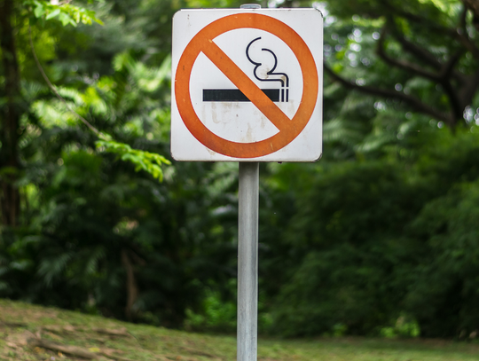 Gigantyczny mandat za palenie w miejscach publicznych Gigantyczny mandat za palenie w miejscach publicznych