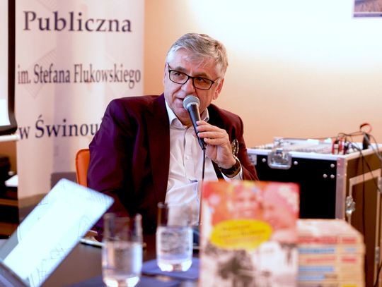 „Heweliusz. Historia prawdziwa” - spotkanie z Romanem Czejarkiem