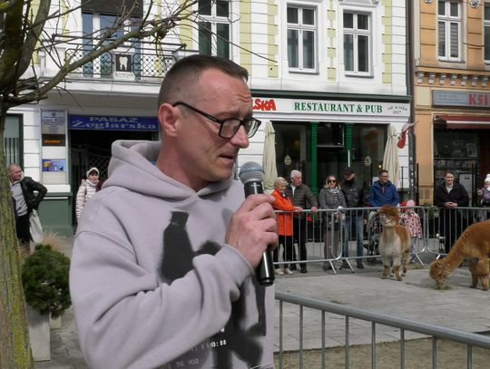 Jarmark Wielkanocny od kulis – rozmowy z wystawcami i świąteczne atrakcje