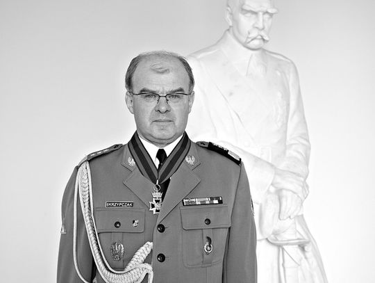 Jedyny wrócił bez strat bojowych. Nie żyje generał Waldemar Skrzypczak