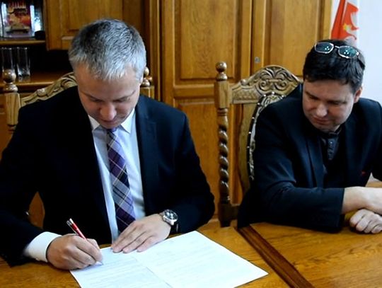 Kolejne umowy w ramach programu „Zdrowe Powietrze w Nowogardzie” podpisane