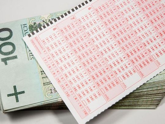 Koniec pewnej epoki w Lotto. Ludzie wylecą na bruk, zastąpią ich automaty