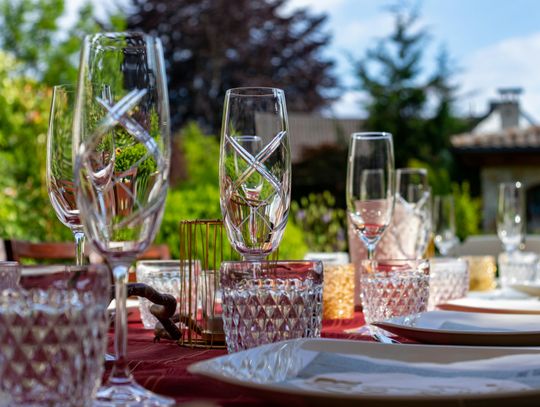 Kreowanie niezapomnianych chwil: Dekoracje na Garden Party