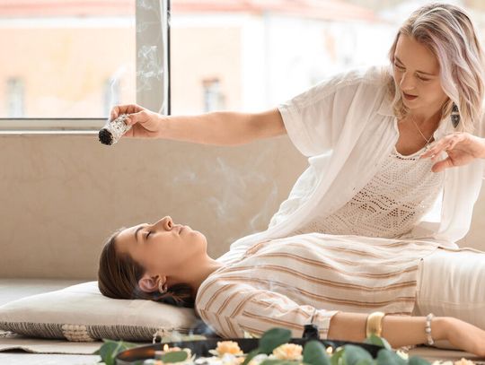 „Leczył” raka lampą i whadełkiem. Szarlatan został skazany „Leczył” raka lampą i whadełkiem. Szarlatan został skazany