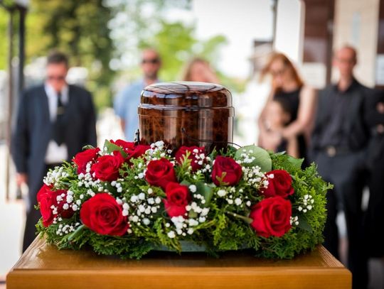 Mocny apel do rządu. Domagają się obowiązku kremacji zwłok