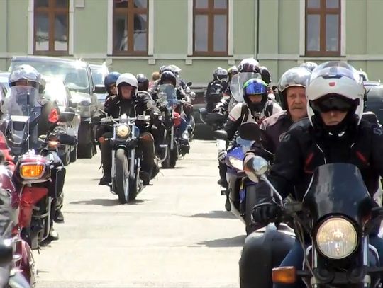 Motocykliści rozpoczęli sezon. Setki maszyn w Nowogardzie