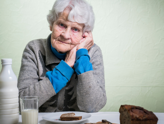 Najbiedniejsi dostają niewiele więcej niż najbogatsi. Jest pomysł, jak to zmienić Najbiedniejsi dostają niewiele więcej niż najbogatsi. Jest pomysł, jak to zmienić