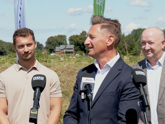 Nowa trasa rowerowa Blue Velo coraz bliżej. Przekazano plac budowy odcinka Stepnica–Kopice