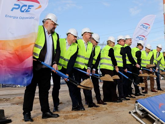 PGE rozpoczęła budowę wielkoskalowego magazynu energii w Gryfinie