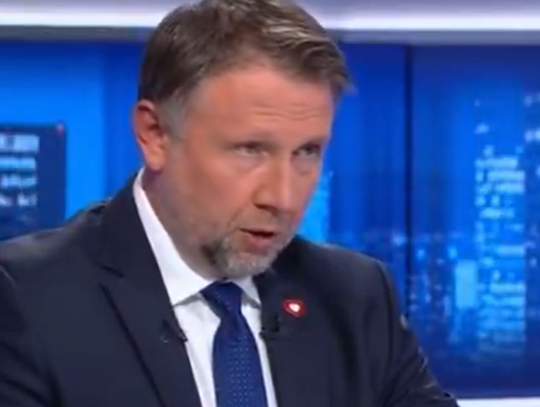 Po gwałcie policjantki. Awantura w Sejmie i pierwsza dymisja w policji