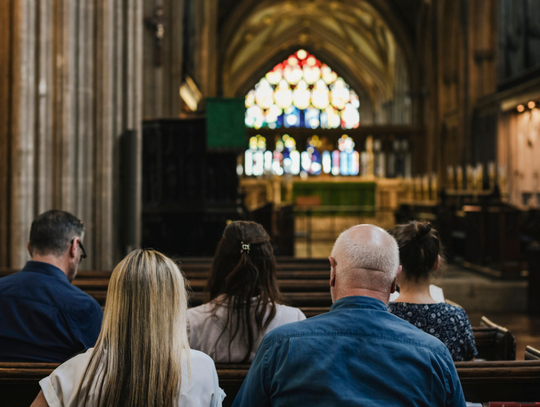 Polacy o Kościele. Oceniamy go gorzej niż jeszcze kilka lat temu