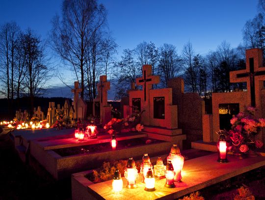 Projekt ustawy o cmentarzach czeka tylko na klepnięcie. Co zrobi z nim nowy rząd?