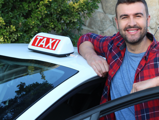 Robo-taxi lekiem na brak taksówkarzy. Kiedy pojawią się na ulicach? Robo-taxi lekiem na brak taksówkarzy. Kiedy pojawią się na ulicach?