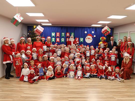 Święty Mikołaj w nowogardzkich przedszkolach