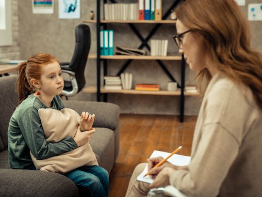 Te liczby mrożą krew w żyłach. Uczniowie w jednej trzeciej szkół bez pomocy psychologa