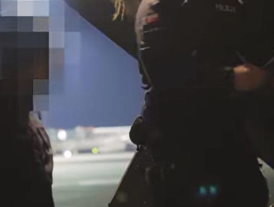 Ukrywał się 16 lat. Aż w końcu wytropili go „łowcy cieni” Ukrywał się 16 lat. Aż w końcu wytropili go „łowcy cieni”