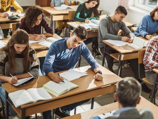 W tych szkołach średnich uczą najlepiej [RANKING]