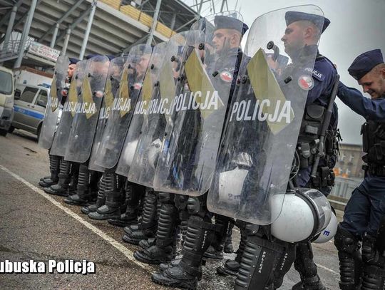 Zabraknie policjantów? Zapowiadają masowe odejścia ze służby