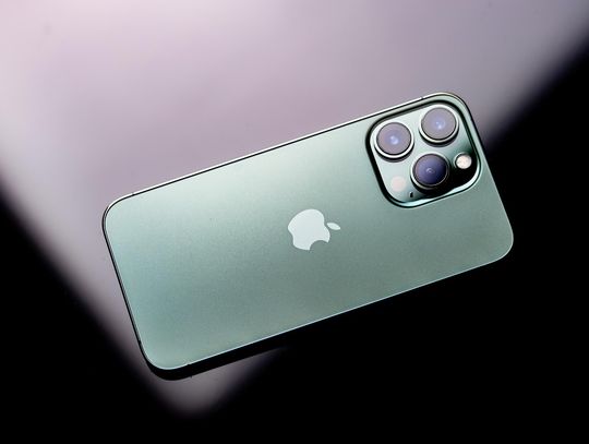 Zepsuty ekran, martwa bateria? Gdzie wrocławianie szukają pomocy dla swojego iPhone'a