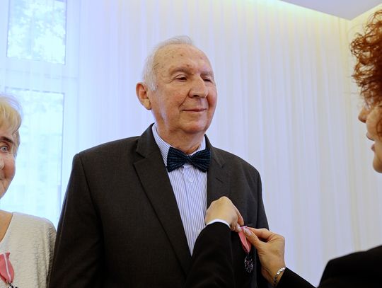 Złote gody w Świnoujściu. Cztery pary z medalami za długoletnie pożycie małżeńskie