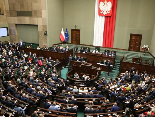 Żyć jak poseł, czyli na bogato. Zarabiają więcej, niż się mówiło