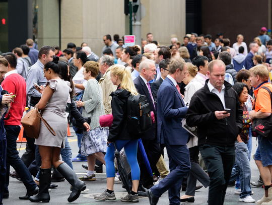 Żyjemy coraz dłużej. Wychodzimy z pocovidowego dołka Żyjemy coraz dłużej. Wychodzimy z pocovidowego dołka