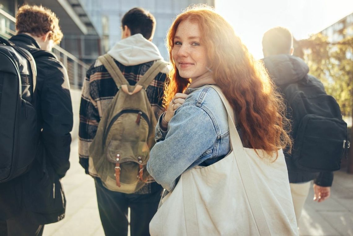 2280 zł co miesiąc dla studenta. Jest jeden warunek