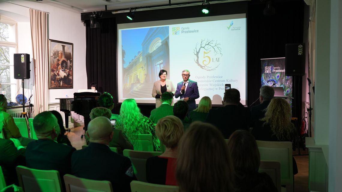 Jubileusz 5-lecia Ogrodów Przelewice. Święto ludzi, pasji i przemiany! Jubileusz 5-lecia Ogrodów Przelewice. Święto ludzi, pasji i przemiany!