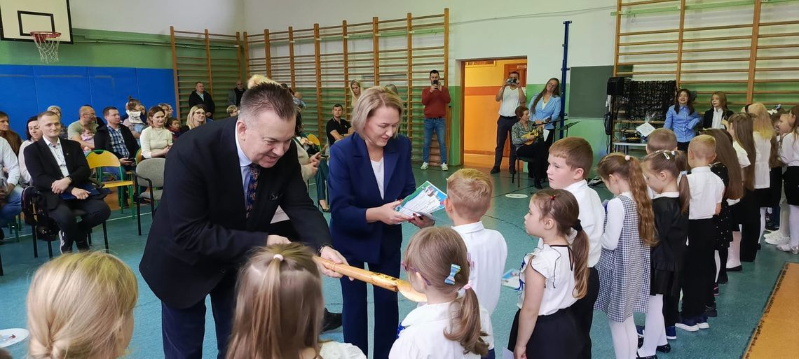 Pasowanie w Szkole Podstawowej nr 2 Pasowanie w Szkole Podstawowej nr 2