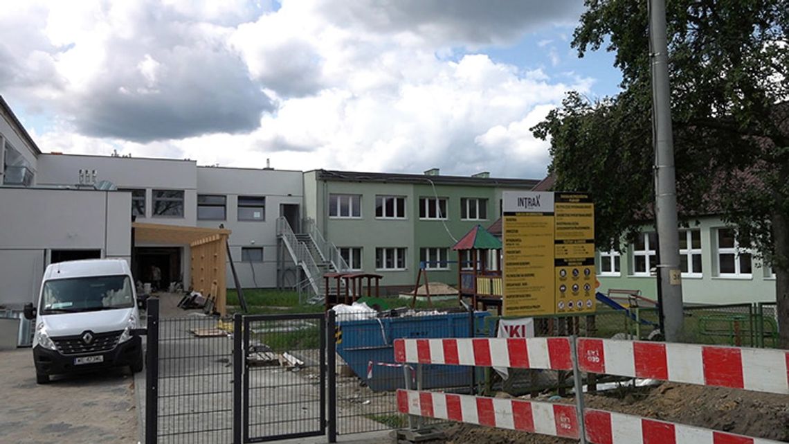 Rozbudowa szkoły w Białuniu