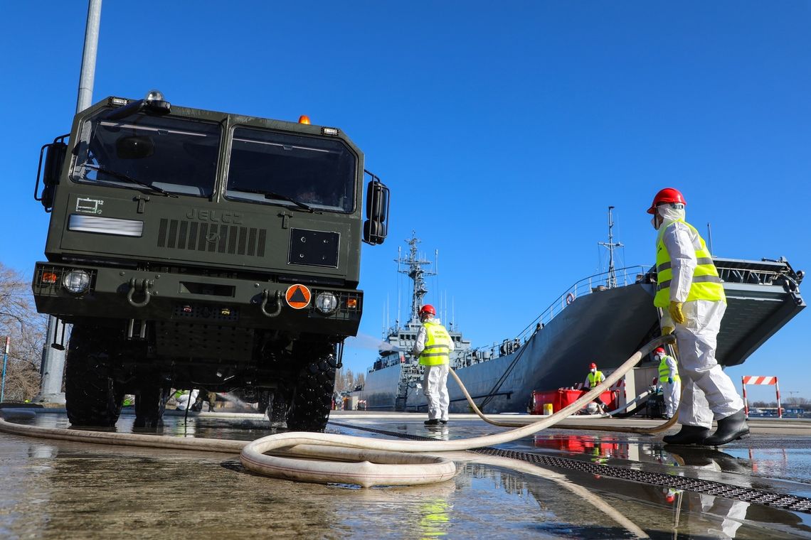 Transport żołnierzy 12.DZ do Norwegii na okrętach 8.FOW