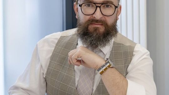 dr n. med. Marcin Milczarek, ortopeda - zabiegi pod usg, płynne protezy, hydrodyssekcja, operacje be